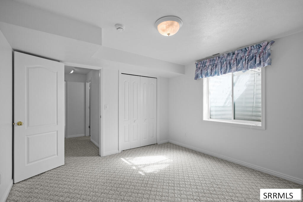 3673 E John Adams Parkway Property Photo 15