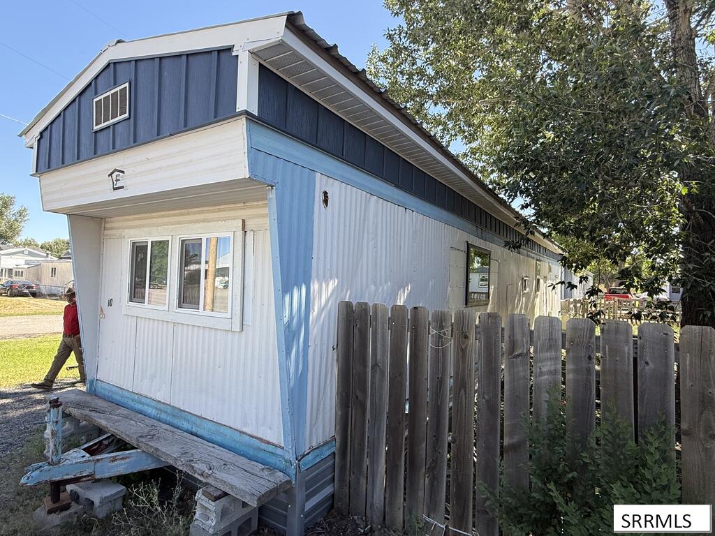 12 W 350 S # 10 Property Photo 3