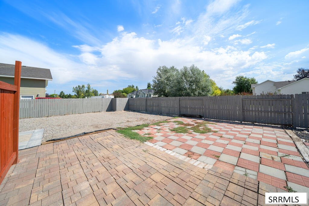 4225 Birchwood Circle Property Photo 38