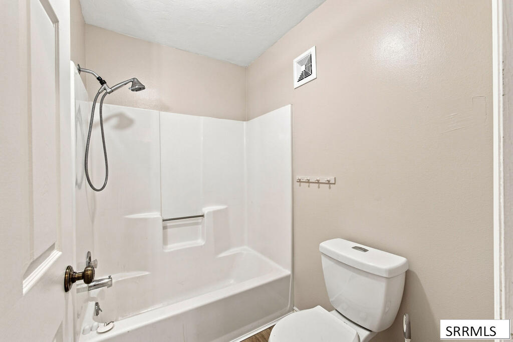 5150 Dorian Avenue Property Photo 23