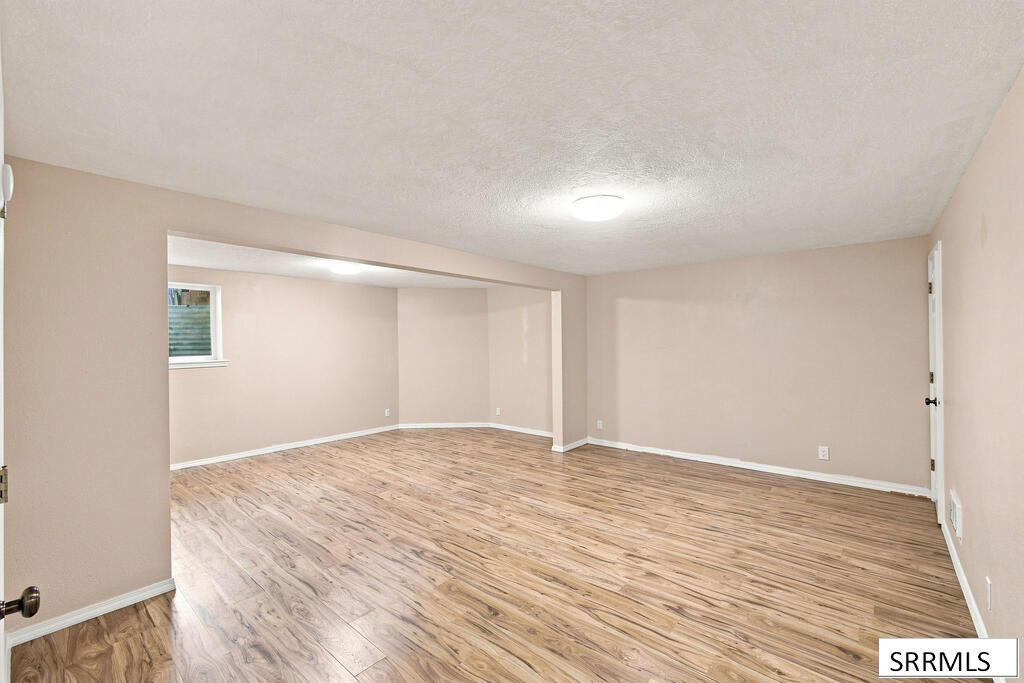 5150 Dorian Avenue Property Photo 30