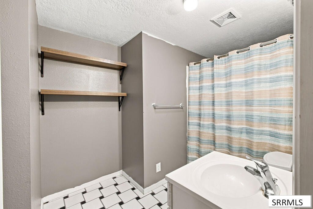 5150 Dorian Avenue Property Photo 39