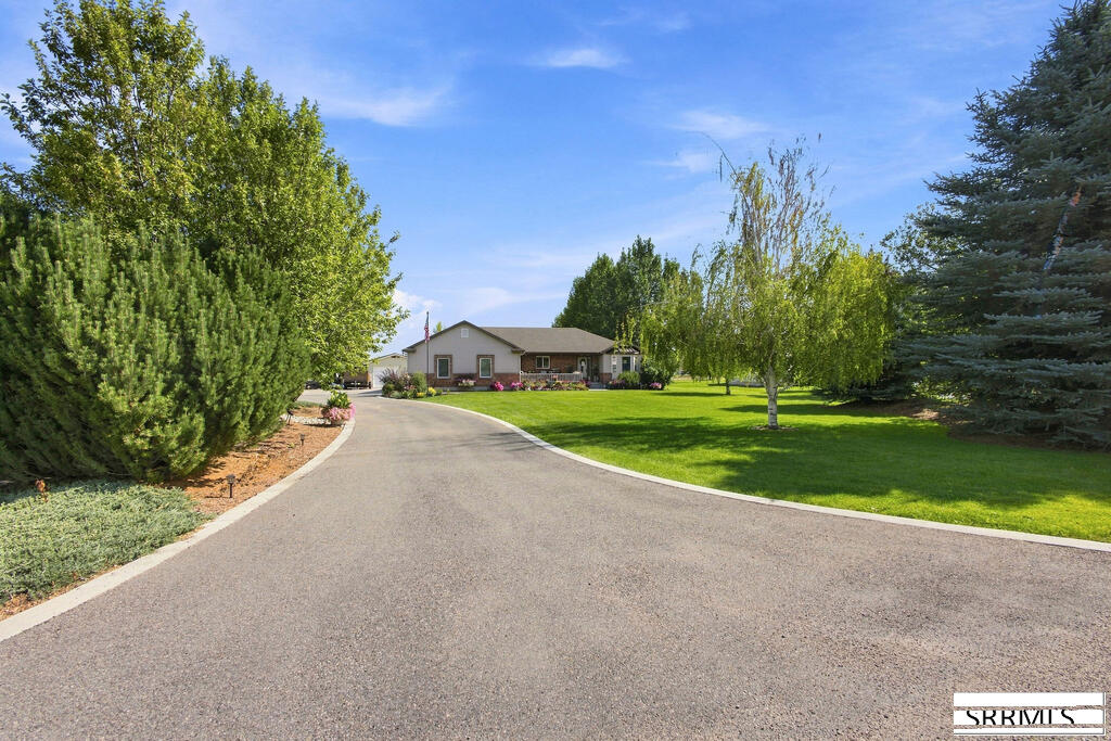 3939 154 N Property Photo 3