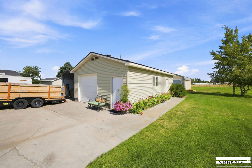 3939 154 N Property Photo 10