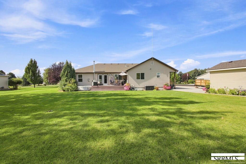 3939 154 N Property Photo 13