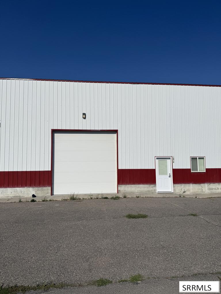 2188764 Property Photo 1