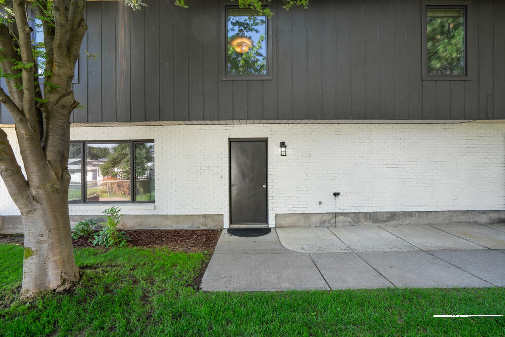 475 Linden Avenue Property Photo 10
