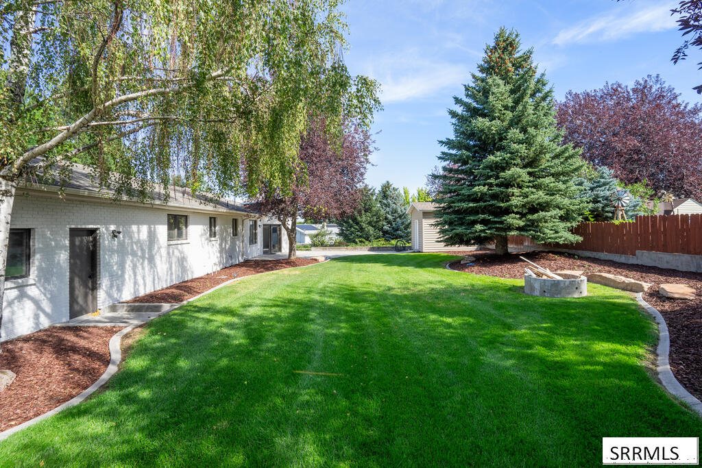 475 Linden Avenue Property Photo 15