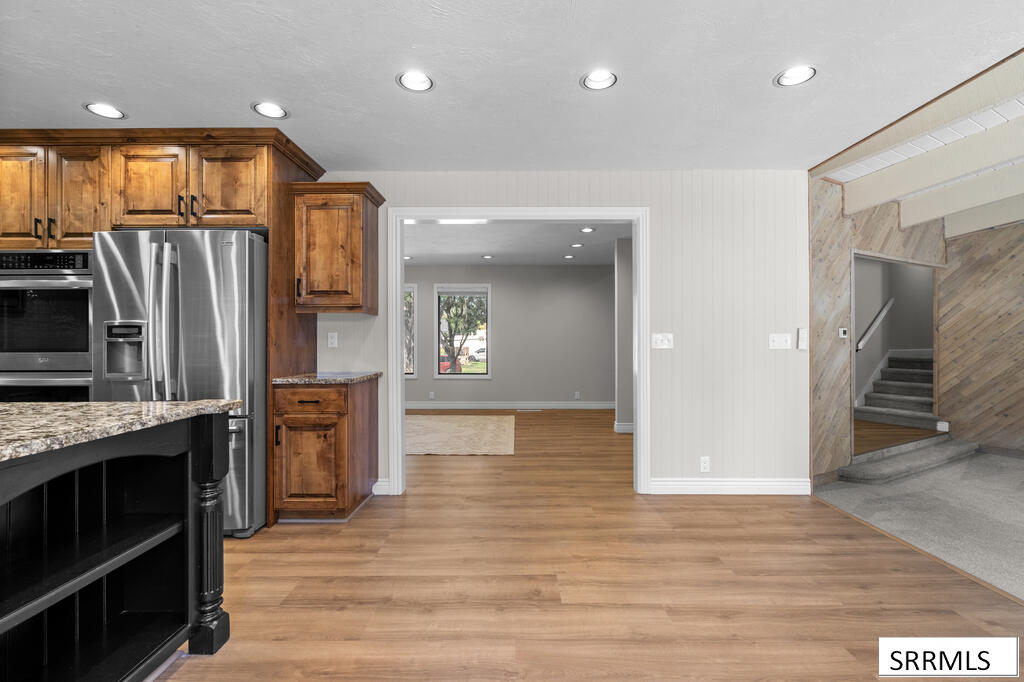 475 Linden Avenue Property Photo 30