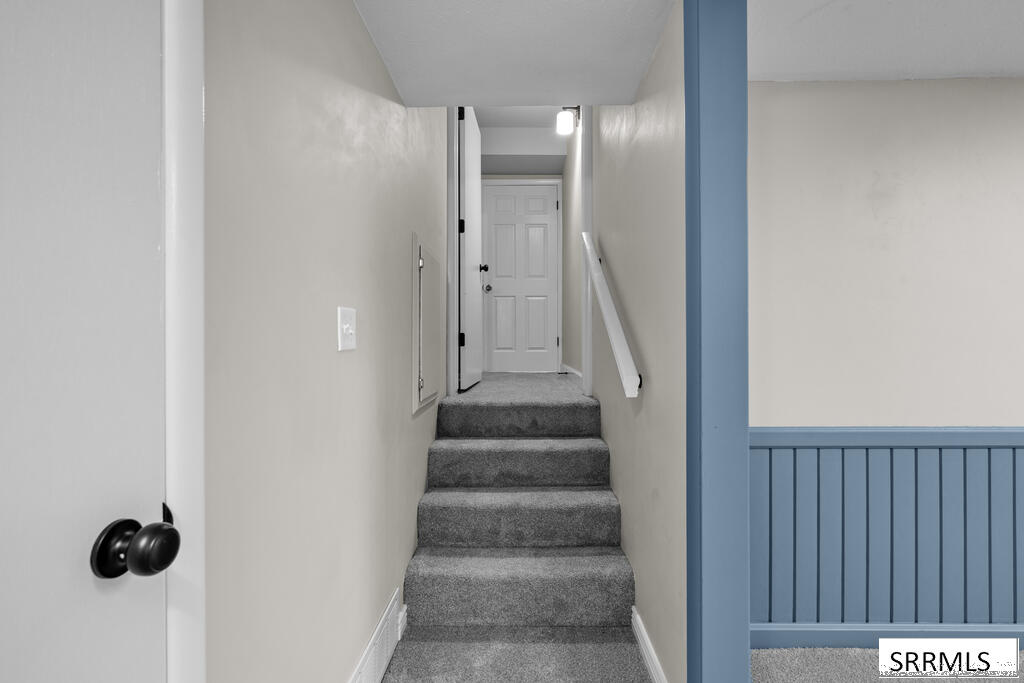 475 Linden Avenue Property Photo 61