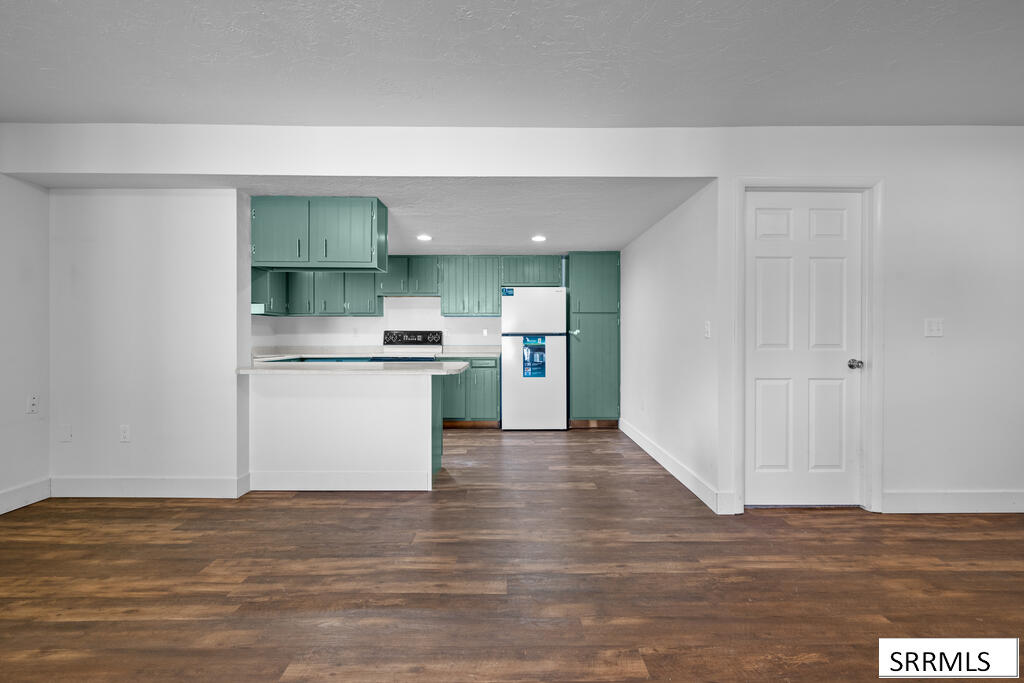 475 Linden Avenue Property Photo 78