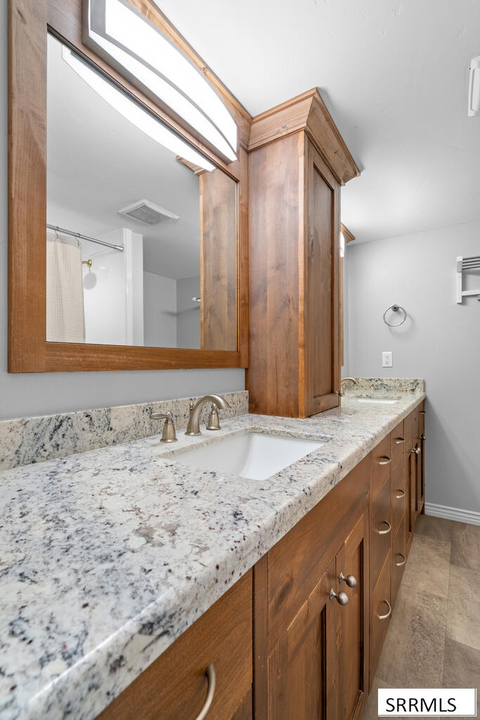 475 Linden Avenue Property Photo 87
