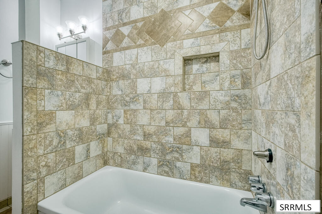 1839 12th Street Property Photo 13