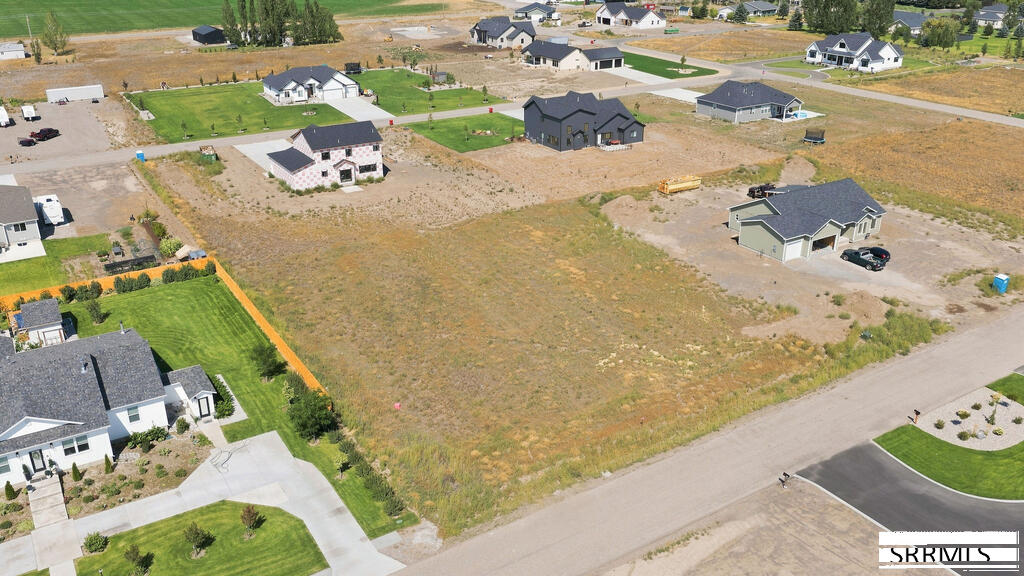 2641 Winter Dr Property Photo 5