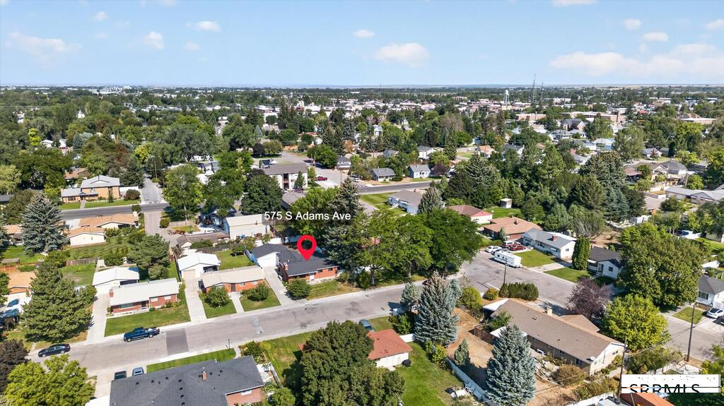 575 S Adams Street Property Photo 5
