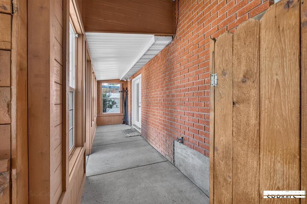 575 S Adams Street Property Photo 29