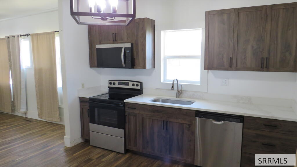 583 N 3500 E Property Photo 7