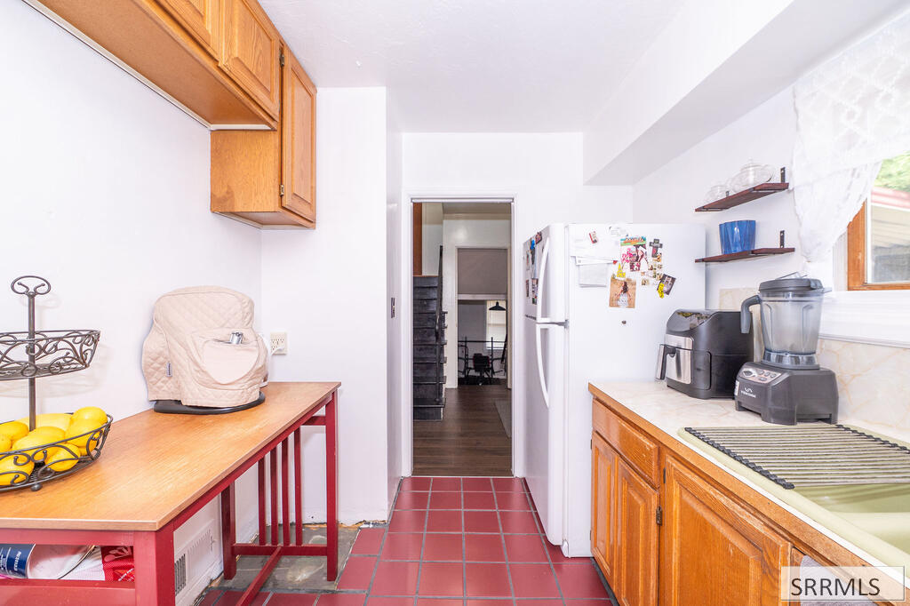 130 S 1st E Property Photo 13
