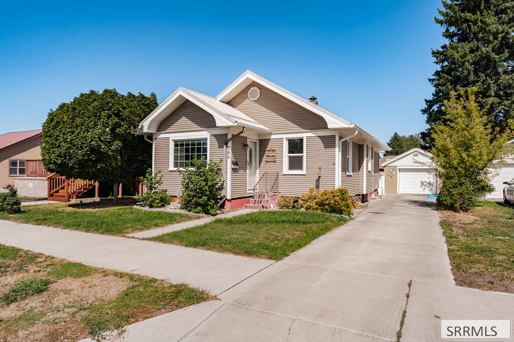 2188787 Property Photo 1