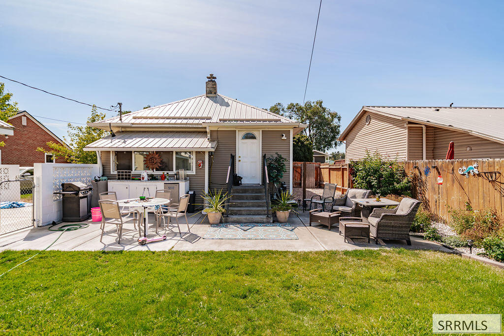 2188787 Property Photo 39