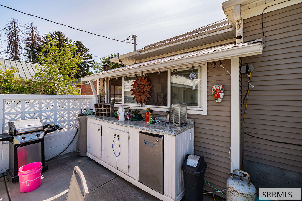 2188787 Property Photo 41