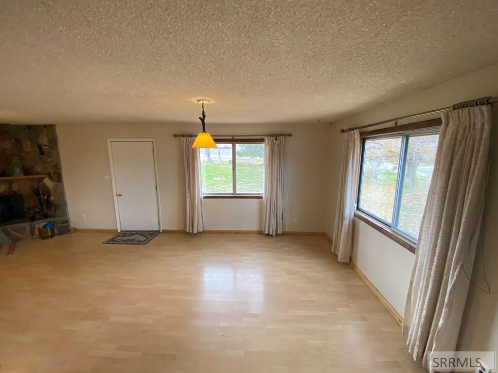 24707 Hwy 93 Property Photo 5