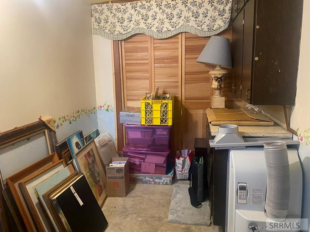 24707 Hwy 93 Property Photo 40