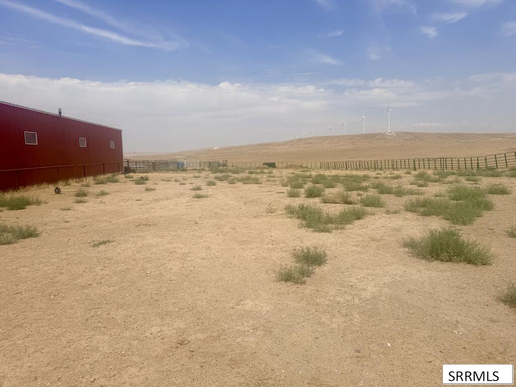 151 E 5600 N Property Photo 36