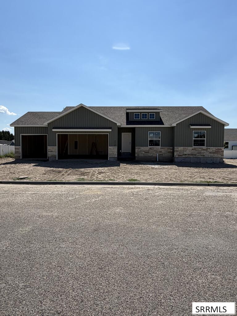 518 Boxwood Drive Property Photo 1
