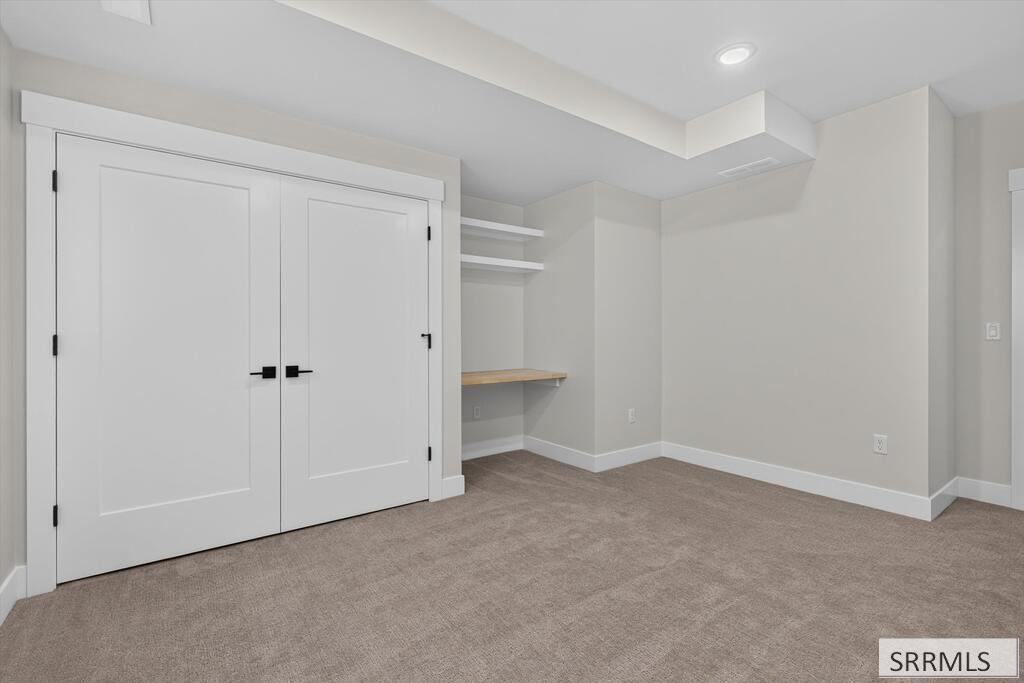 14831 Westfield Ave Property Photo 36