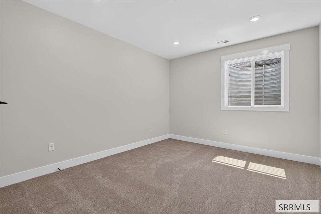 14831 Westfield Ave Property Photo 40