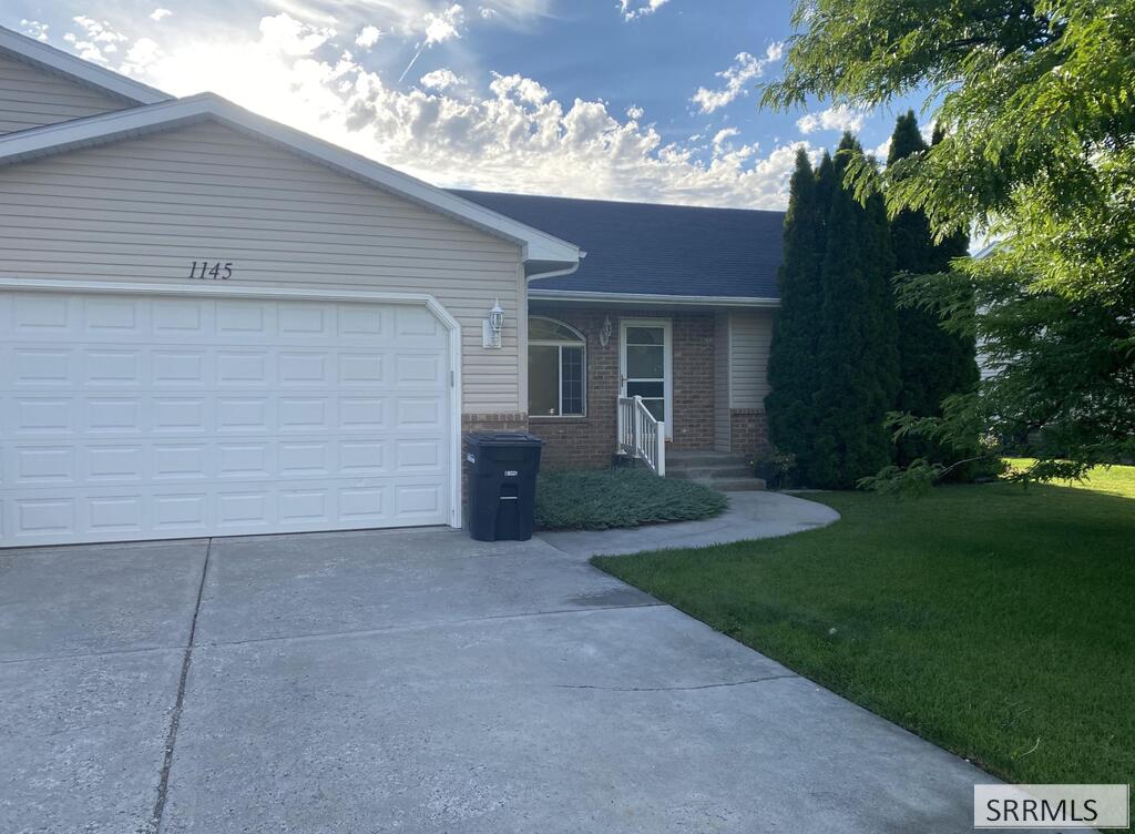 1145 Ashland Drive