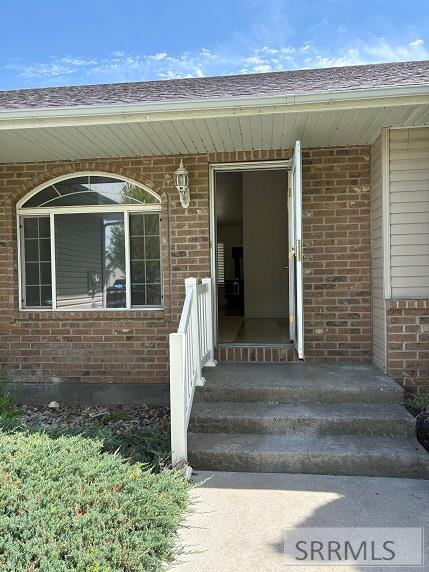 1145 Ashland Drive Property Photo 3