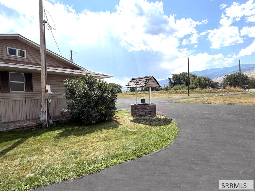 137 Us Hwy 93 Property Photo 4