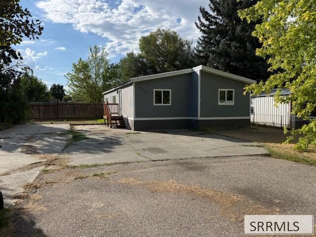836 Dalmation Drive Property Photo 1