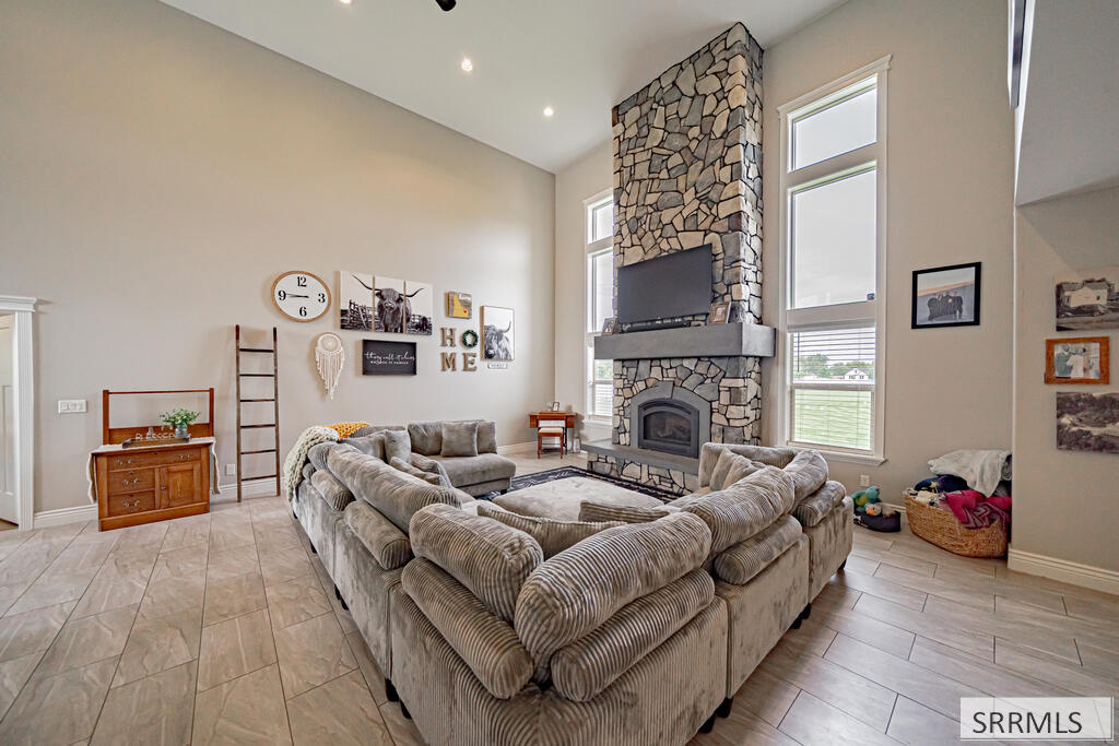 3721 E 331 N Property Photo 13