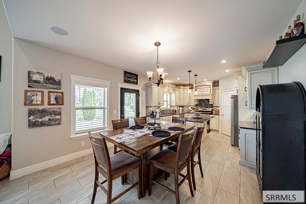 3721 E 331 N Property Photo 17