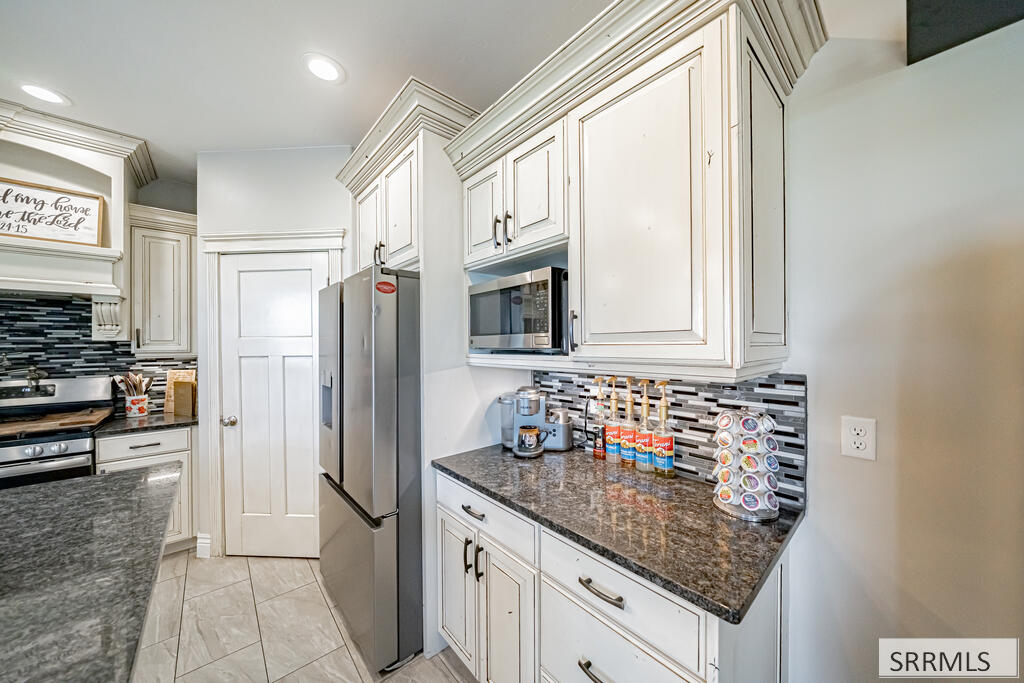 3721 E 331 N Property Photo 23