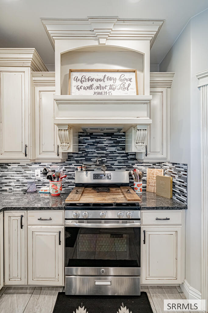 3721 E 331 N Property Photo 25