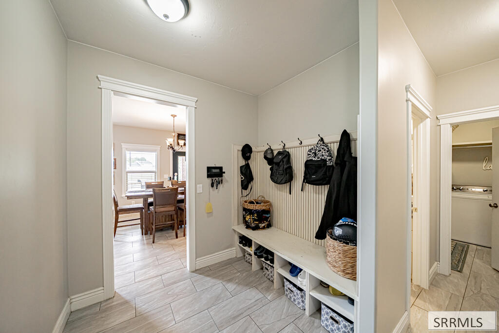 3721 E 331 N Property Photo 27