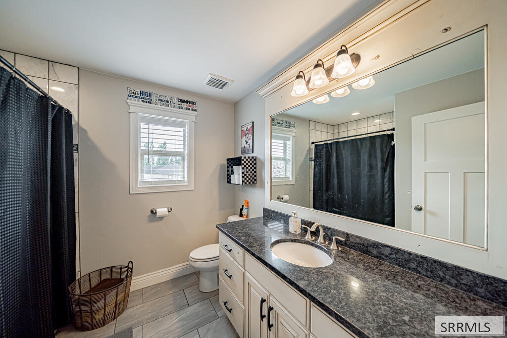 3721 E 331 N Property Photo 62