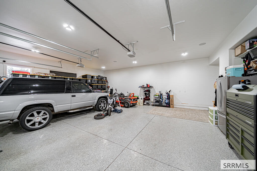 3721 E 331 N Property Photo 65