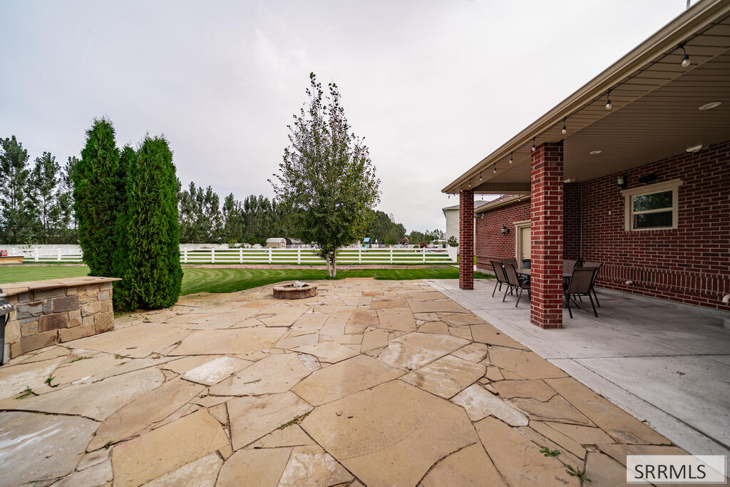 3721 E 331 N Property Photo 74