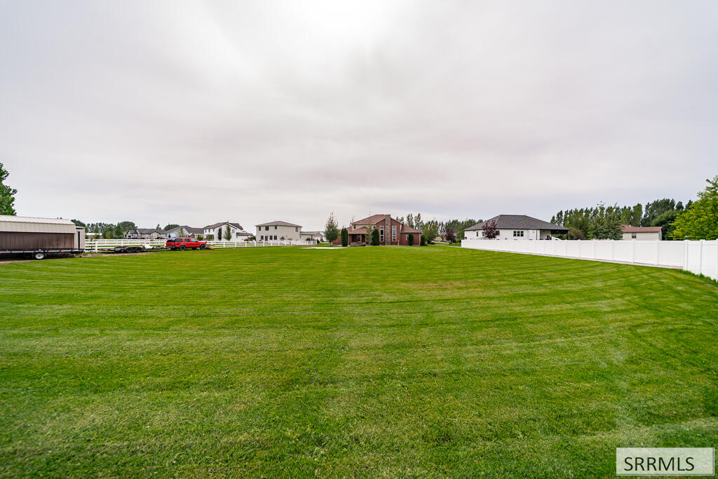 3721 E 331 N Property Photo 79