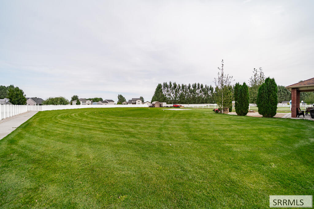 3721 E 331 N Property Photo 81