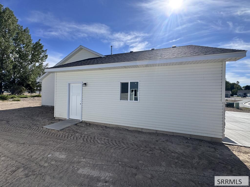 389 Wind River Drive Property Photo 4