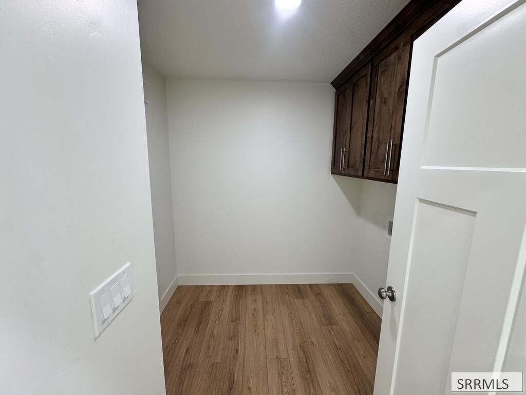 389 Wind River Drive Property Photo 10