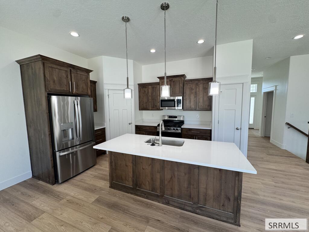 389 Wind River Drive Property Photo 13
