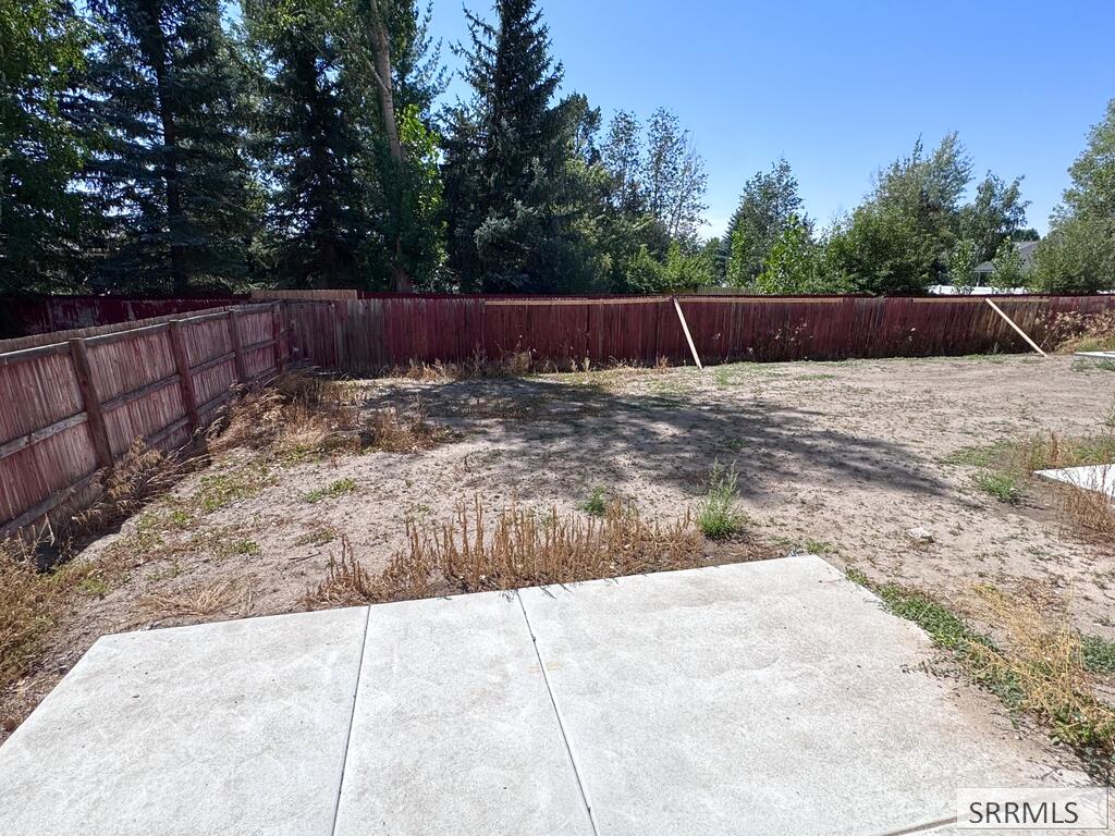 683 W Main Street Property Photo 35