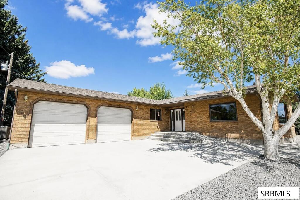 376 S 1100 E Property Photo 1